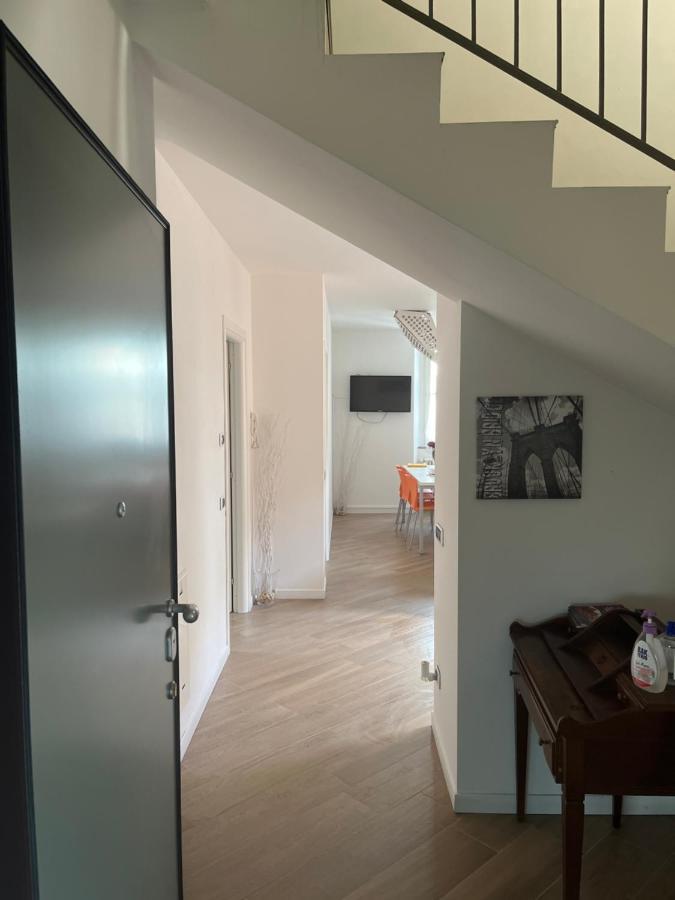 Dreams Hostel Lecco Luaran gambar